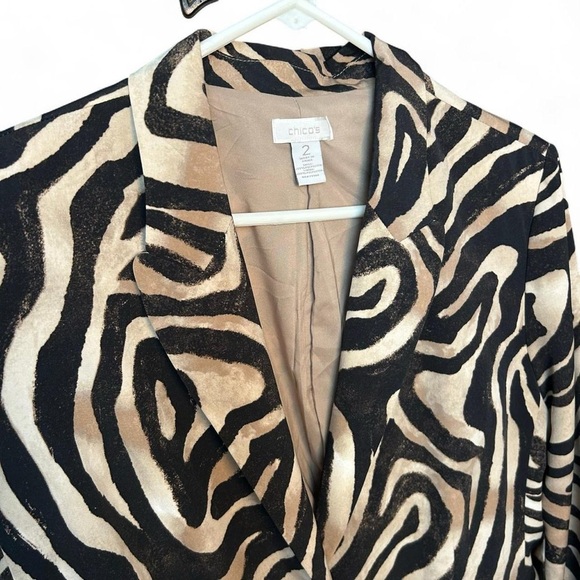 Chico’s Satin Zebra Blazer L / US 12 – Neutral Chic Statement Jacket - Picture 3 of 10